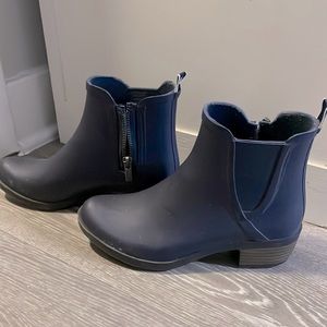 Lucky Brand Rainboots